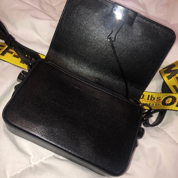 Off White Mini binder clip crossbody - Picture 3 of 7